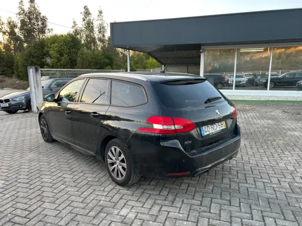 Peugeot 308 SW 1.6 BlueHDi Allure 7