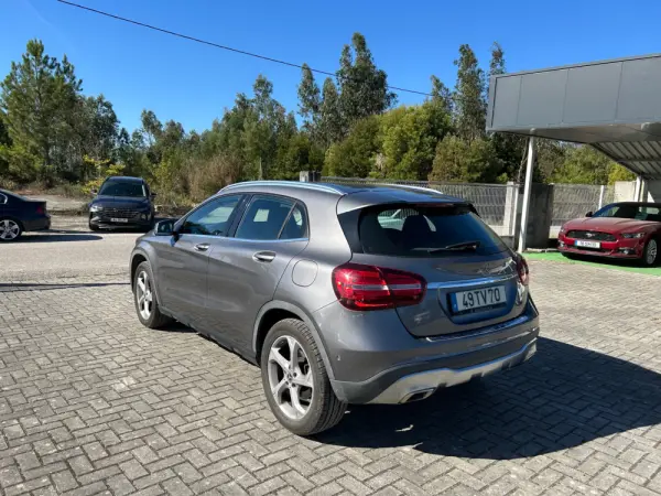 Mercedes-Benz GLA 200 CDi Aut. 7