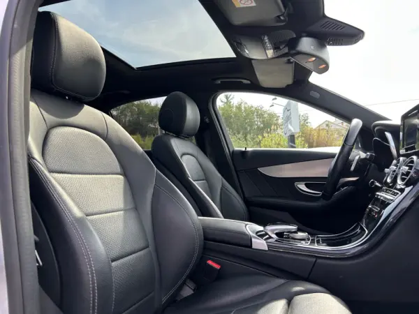 Mercedes-Benz C 220 d AMG Line Aut. 12