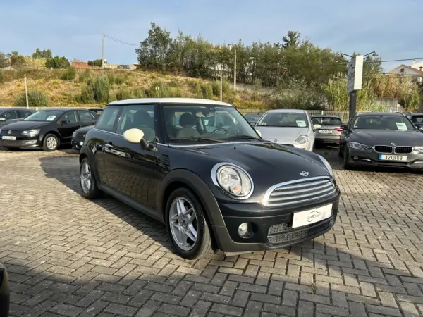 MINI 3 Portas Cooper D 3