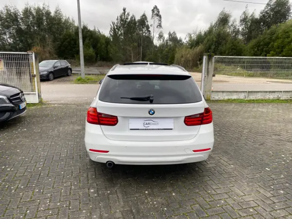 BMW 320 d Touring Auto 6