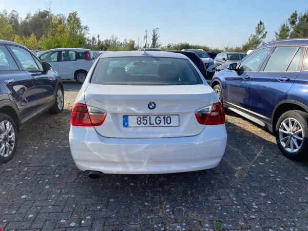 BMW 318 d 5