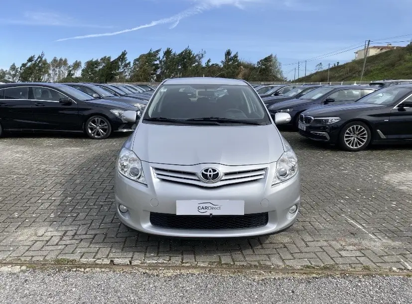 Toyota Auris 1.4 D-4D Comfort+J16 2