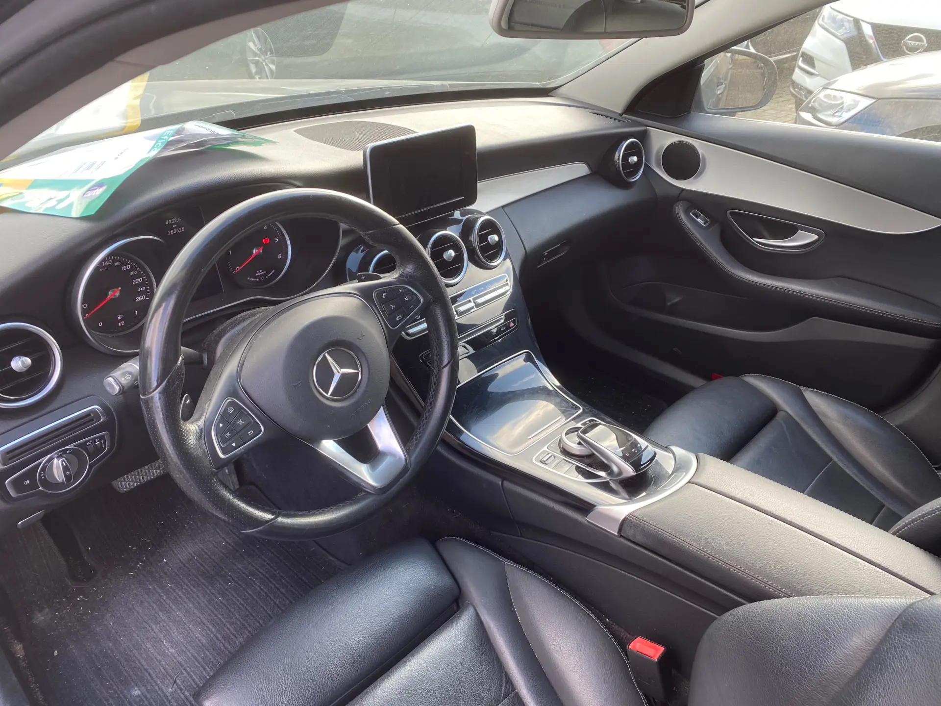 Mercedes-Benz C 300 h 5