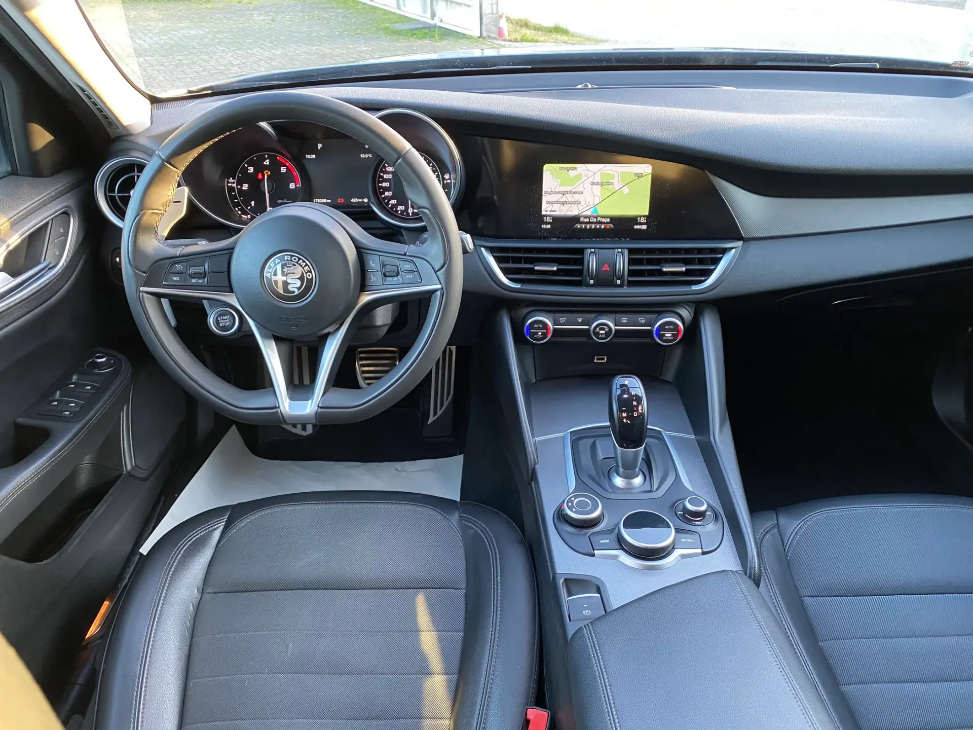 Alfa Romeo Giulia 2.2 D Super AT8 13