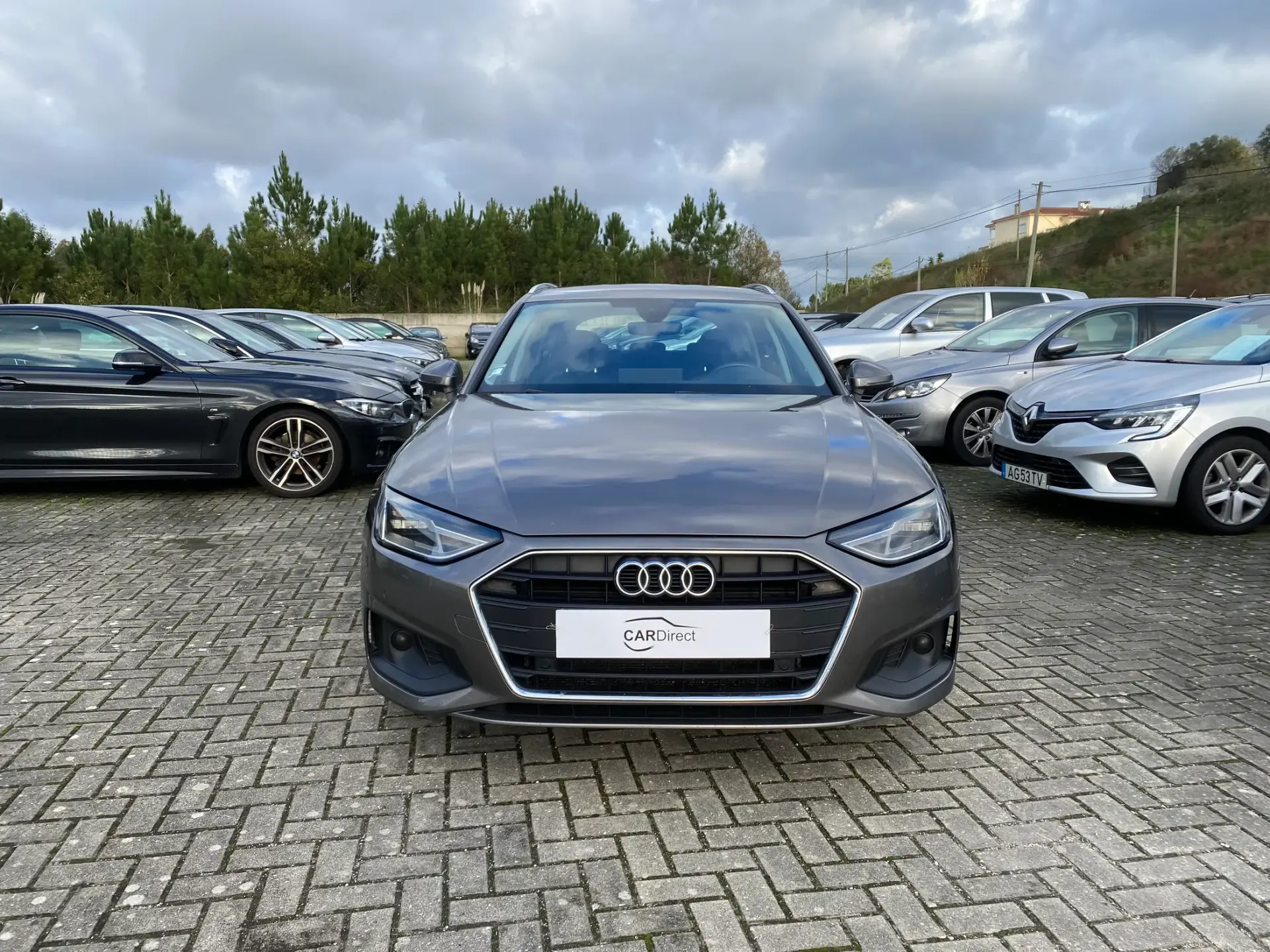 Audi A4 Avant 30 TDI S tronic 2