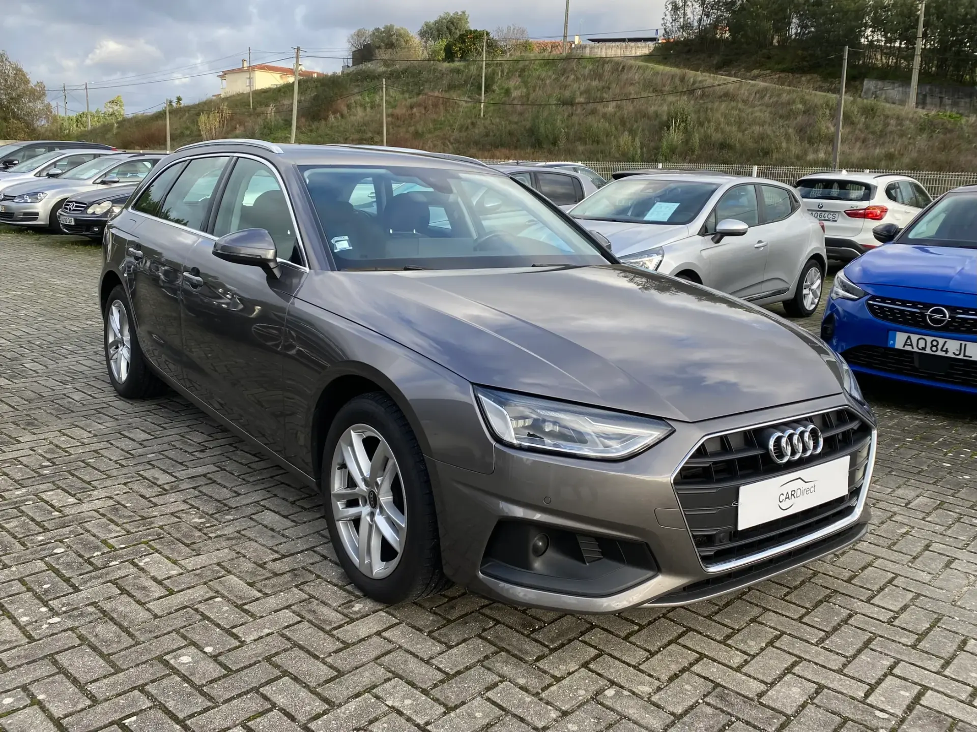 Audi A4 Avant 30 TDI S tronic 3
