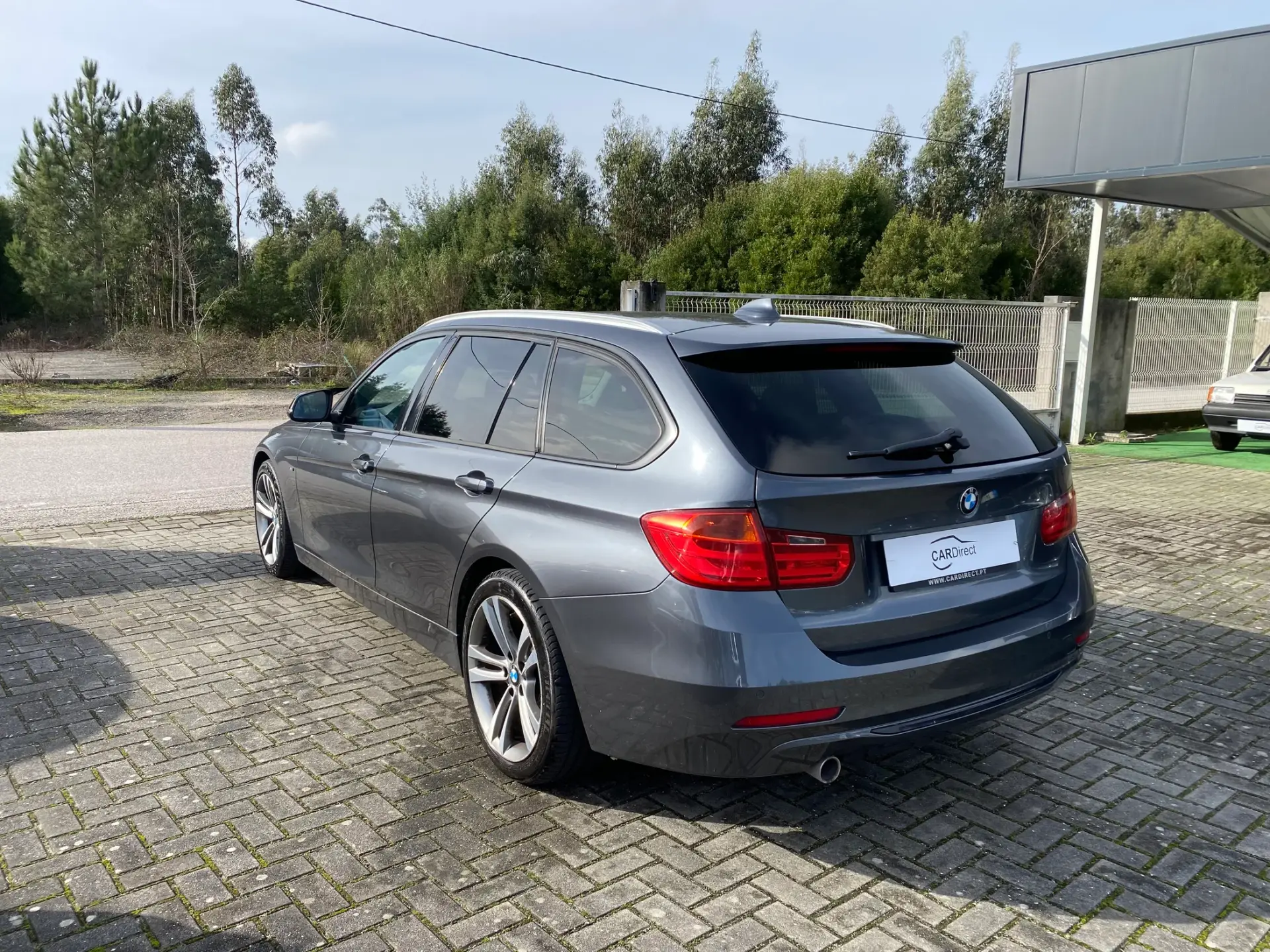 BMW 320 d Touring Auto Line Sport 7