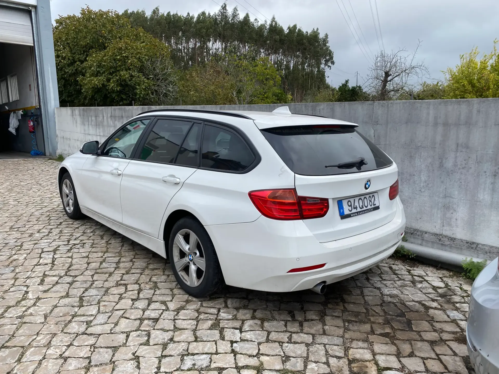 BMW 320 d Touring Auto 2