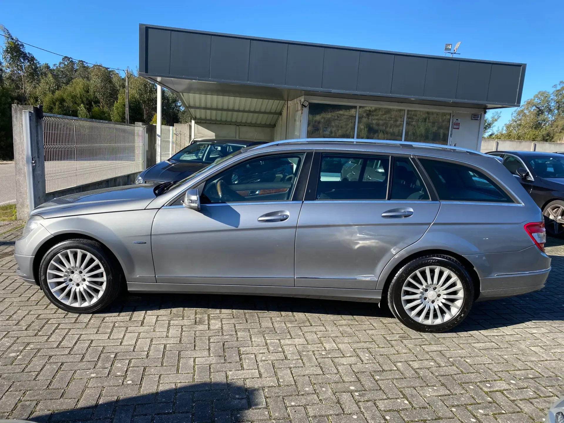 Mercedes-Benz C 220 CDi Avantgarde BlueEfficiency 8