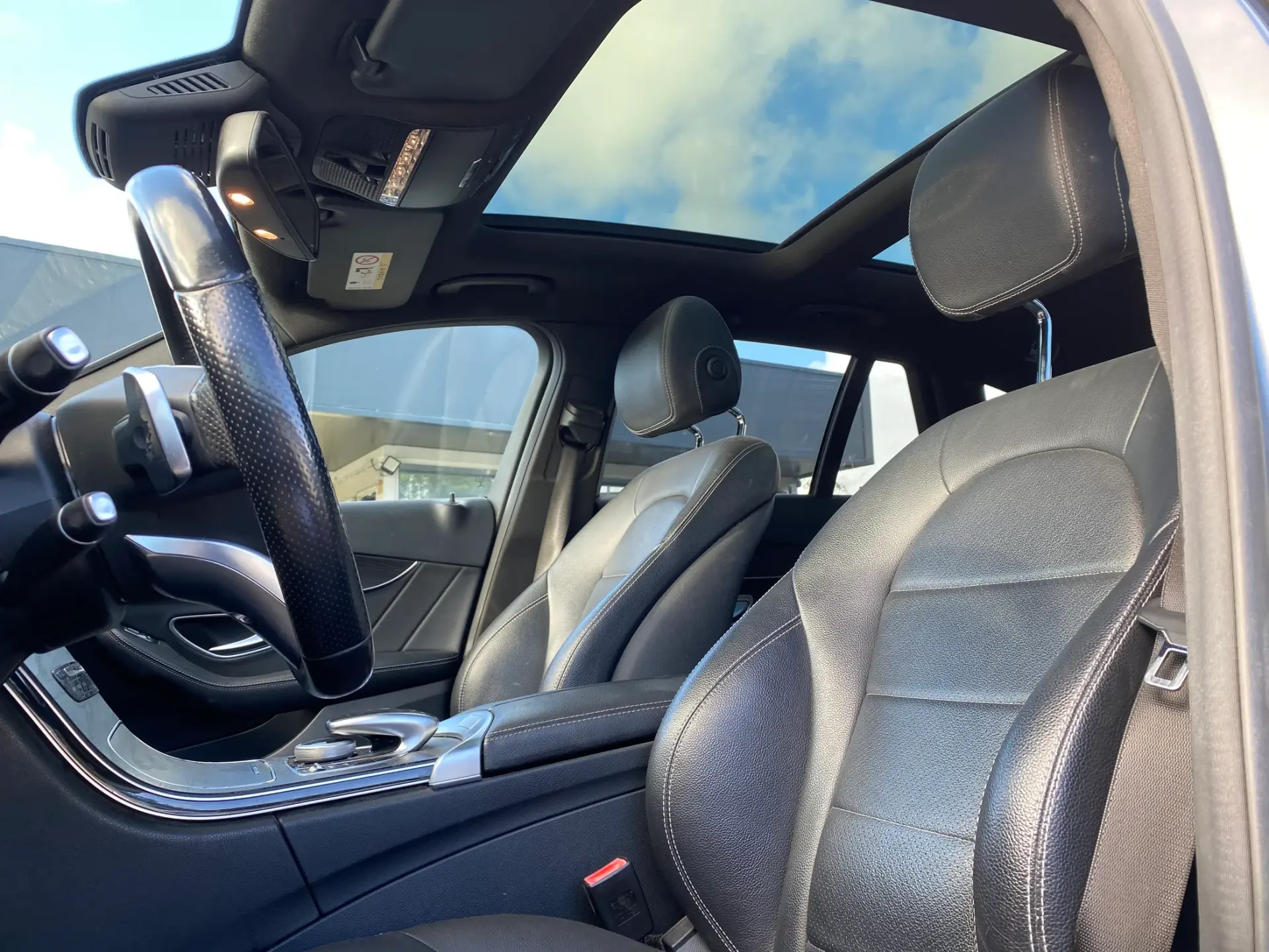 Mercedes-Benz C 300 BlueTEC Hybrid AMG Line 9