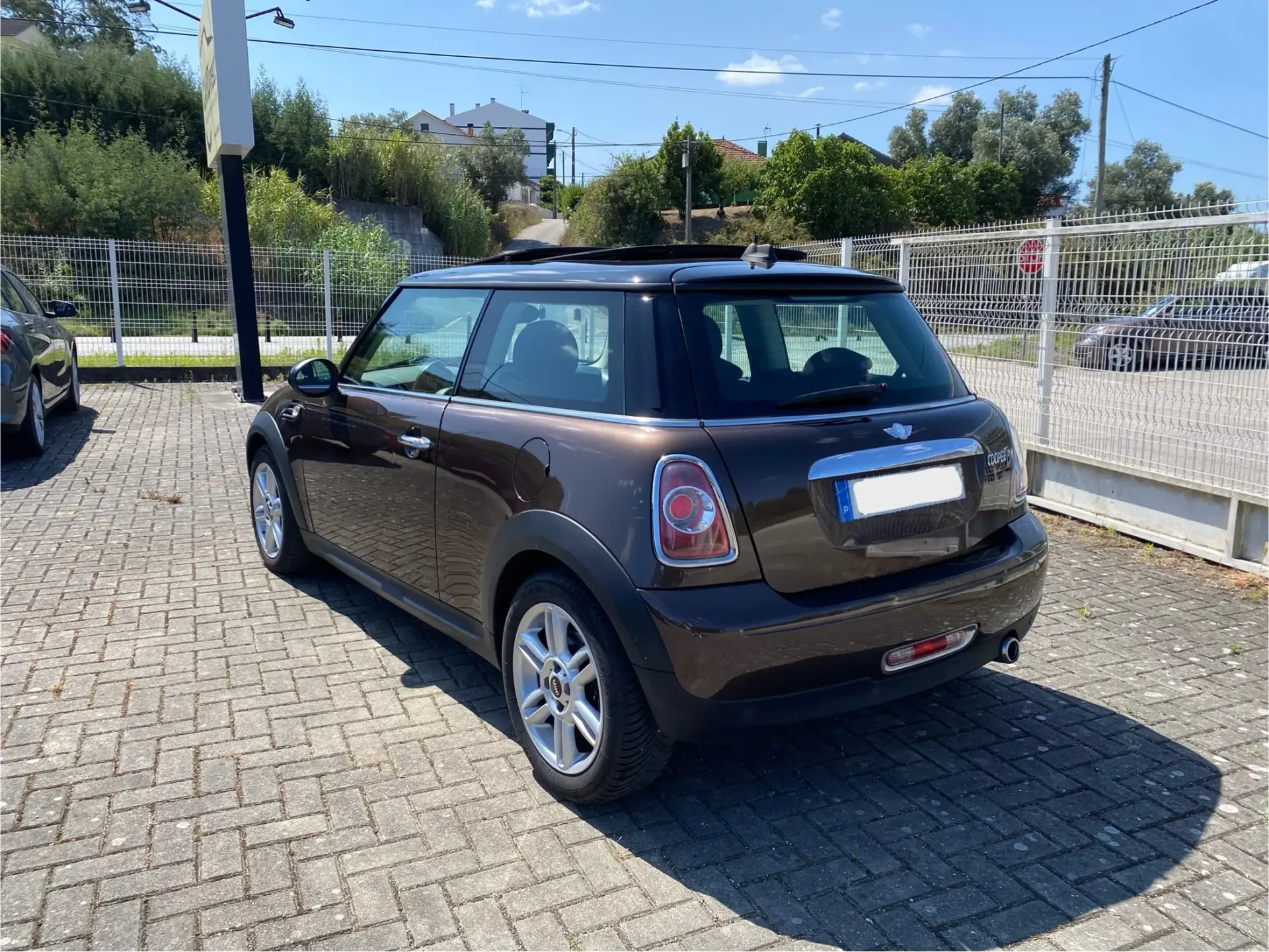 MINI 3 Portas Cooper D 7