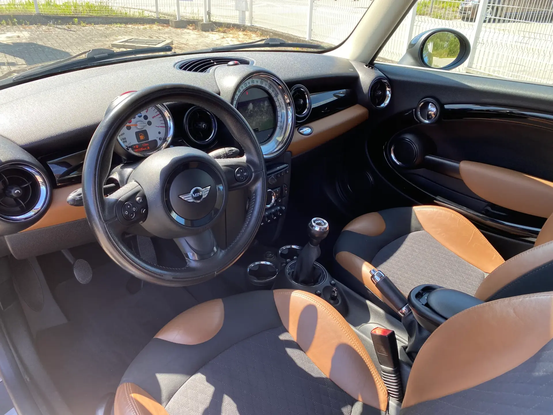 MINI 3 Portas Cooper D 11