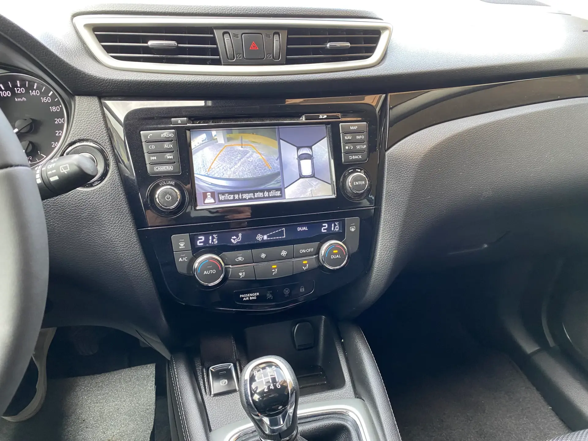 Nissan Qashqai 1.5 dCi N-Vision 11