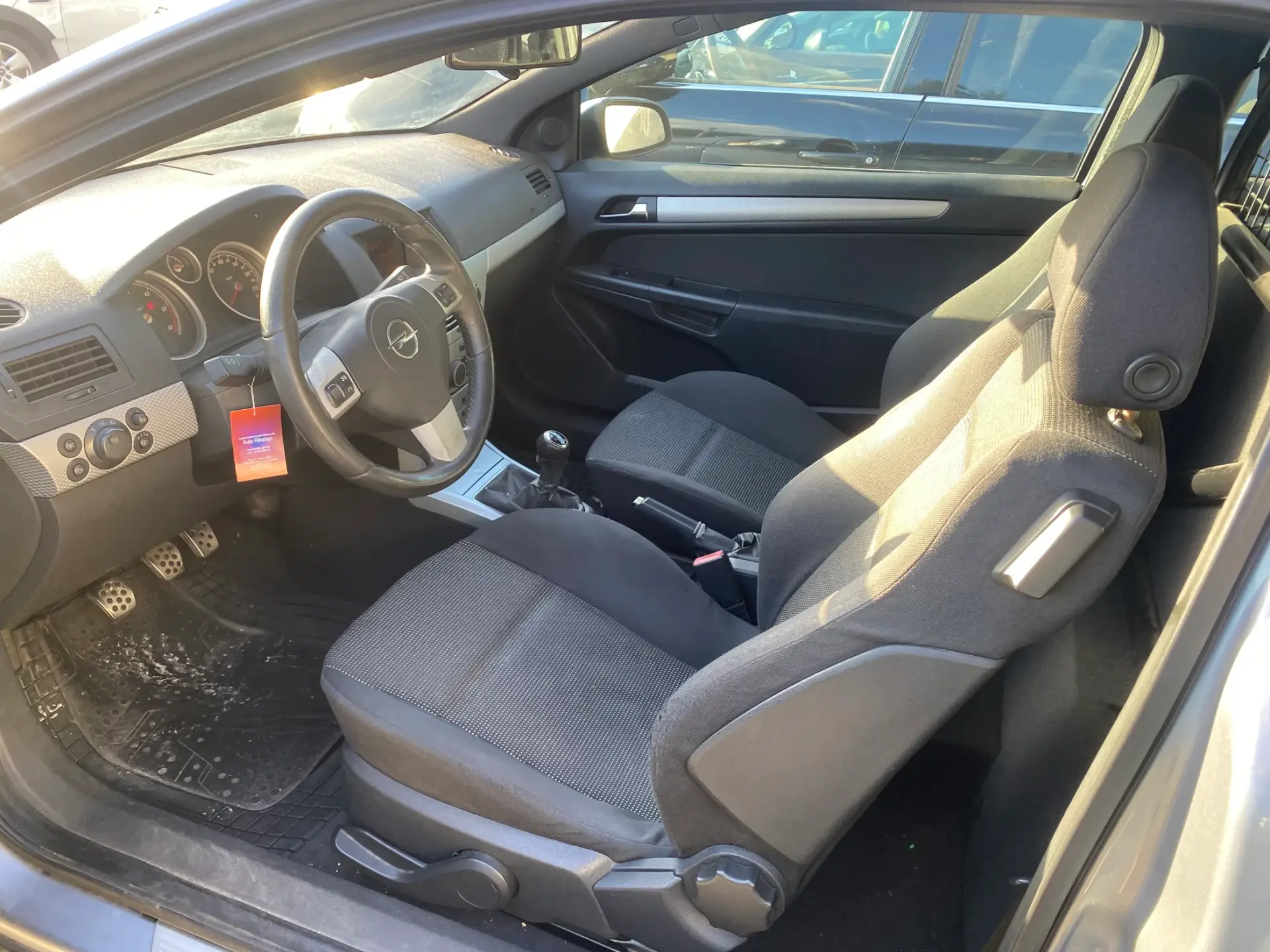 Opel Astra GTC 1.3 CDTi 6