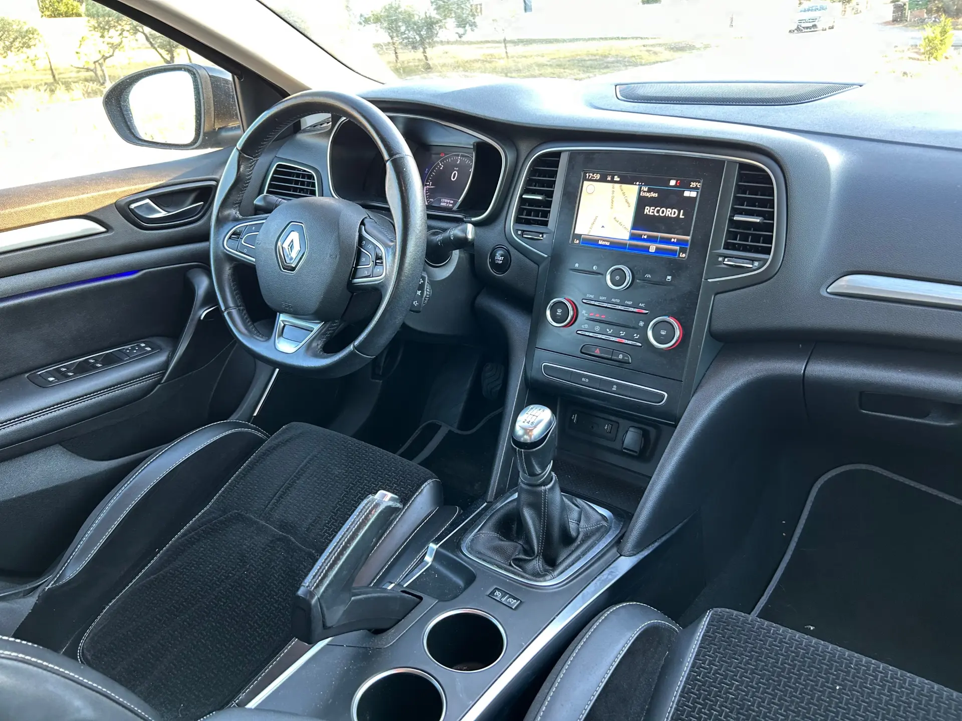 Renault Mégane 1.5 dCi Limited 8