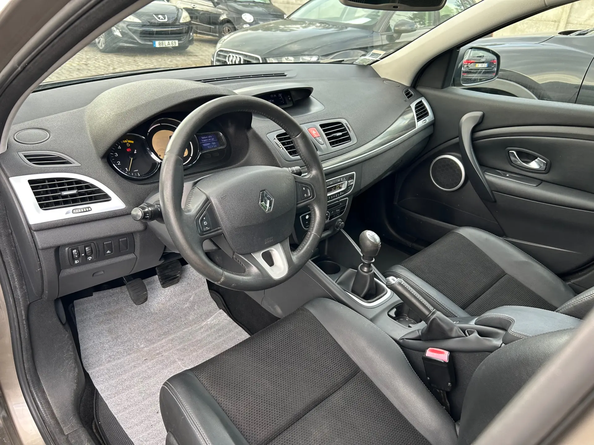 Renault Mégane Sport Tourer 1.5 dCi Dynamique SS 10