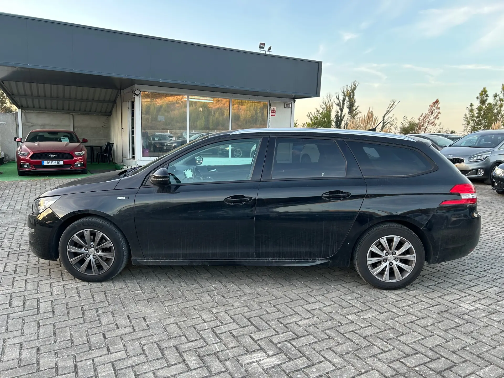 Peugeot 308 SW 1.6 BlueHDi Allure 8