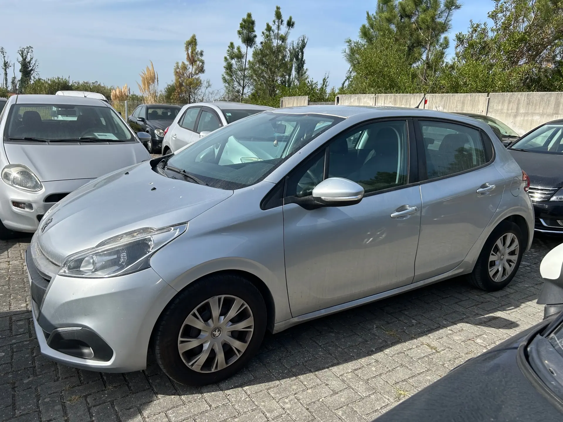 Peugeot 208 1.6 BlueHDi Style 5