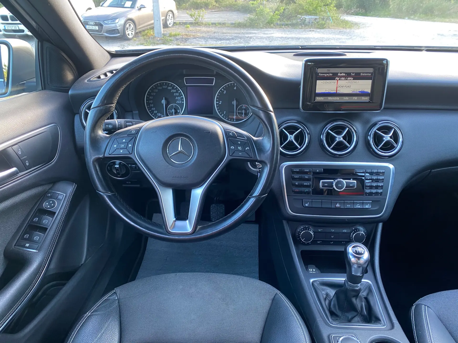 Mercedes-Benz A 180 d Fleet Pack Urban 10