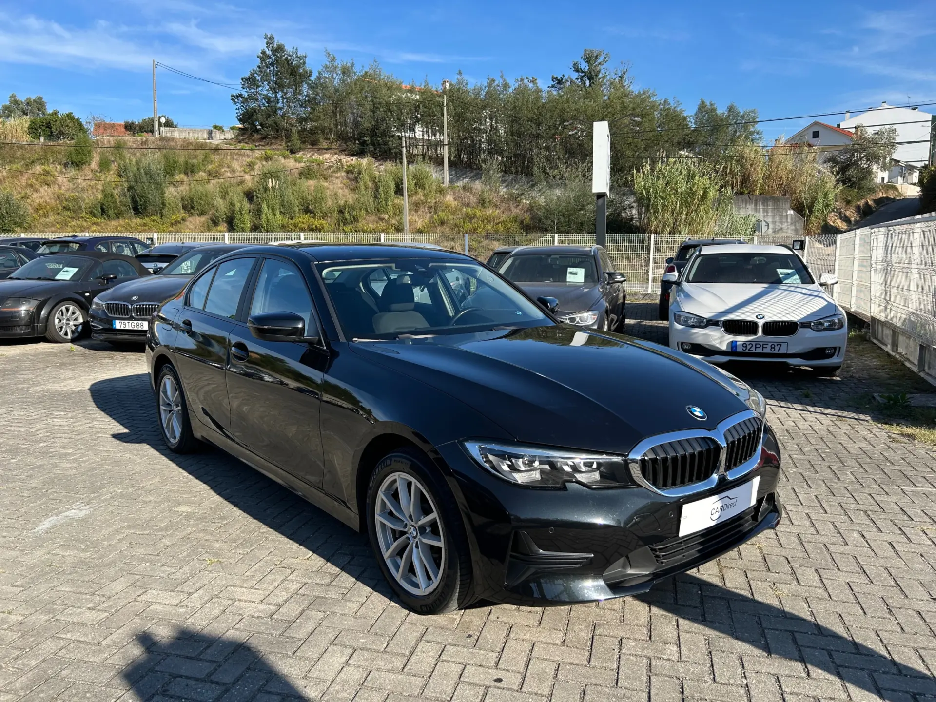 BMW 330 e Corporate Edition Auto 3