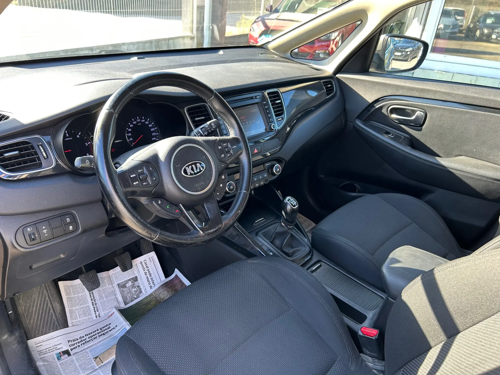 Kia Carens 1.7 CRDi ISG EX 9