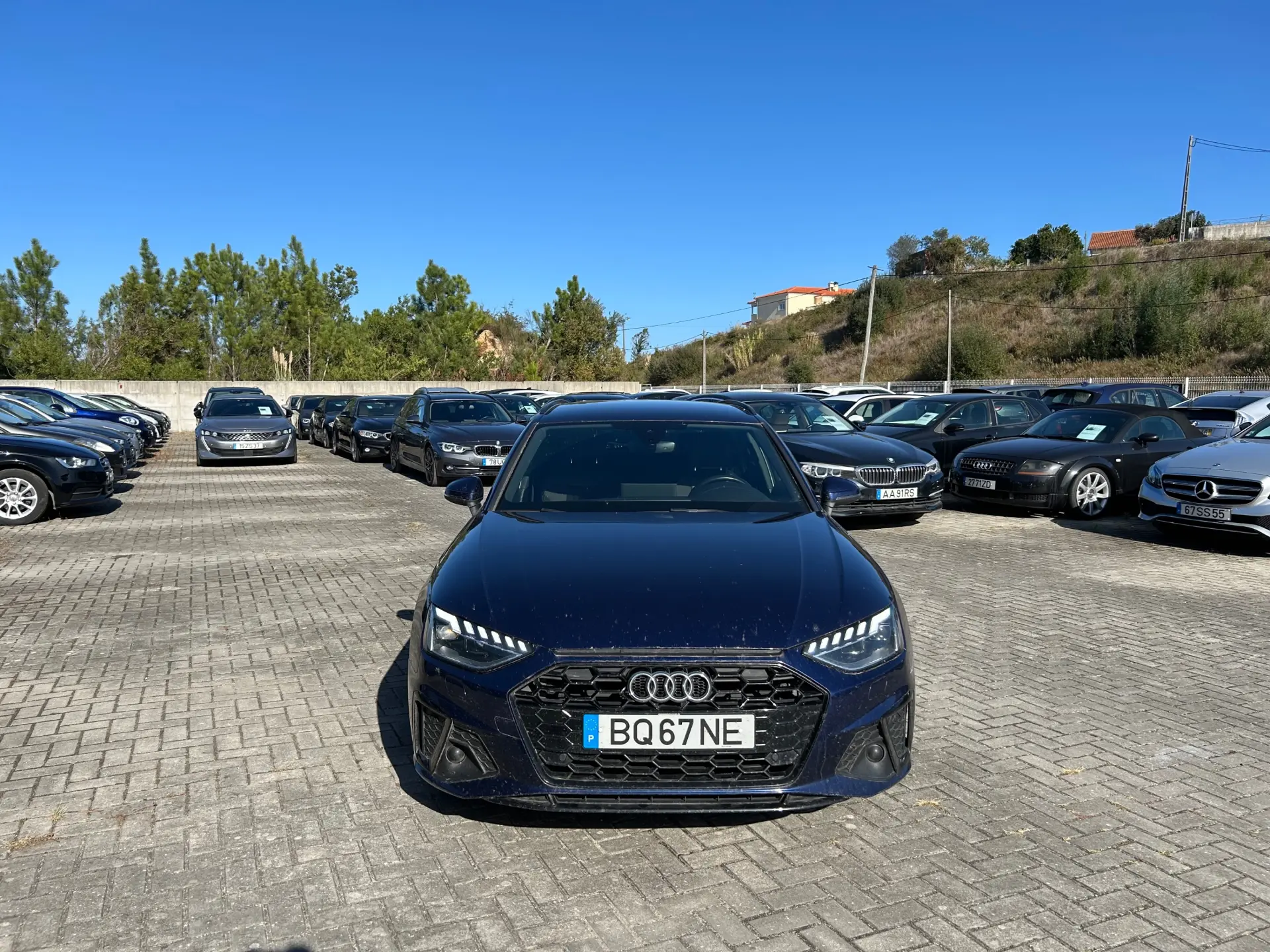 Audi A4 Avant 30 TDI S tronic S line 2