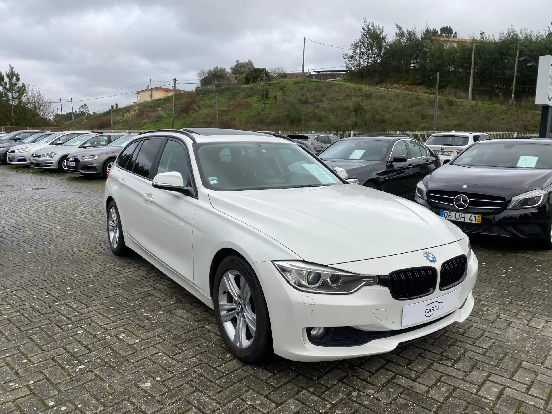 BMW 320 d Touring Auto 3