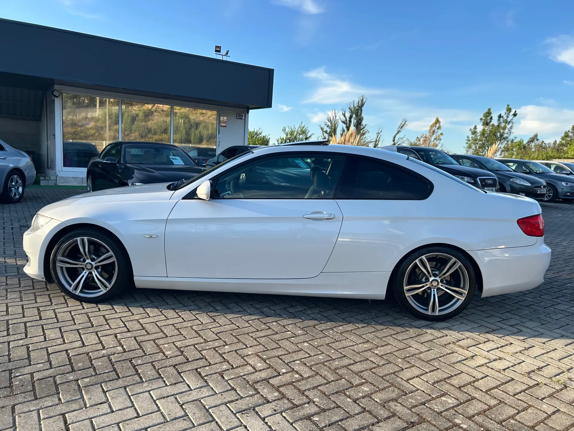 BMW 320 d Edition Exclusive 8