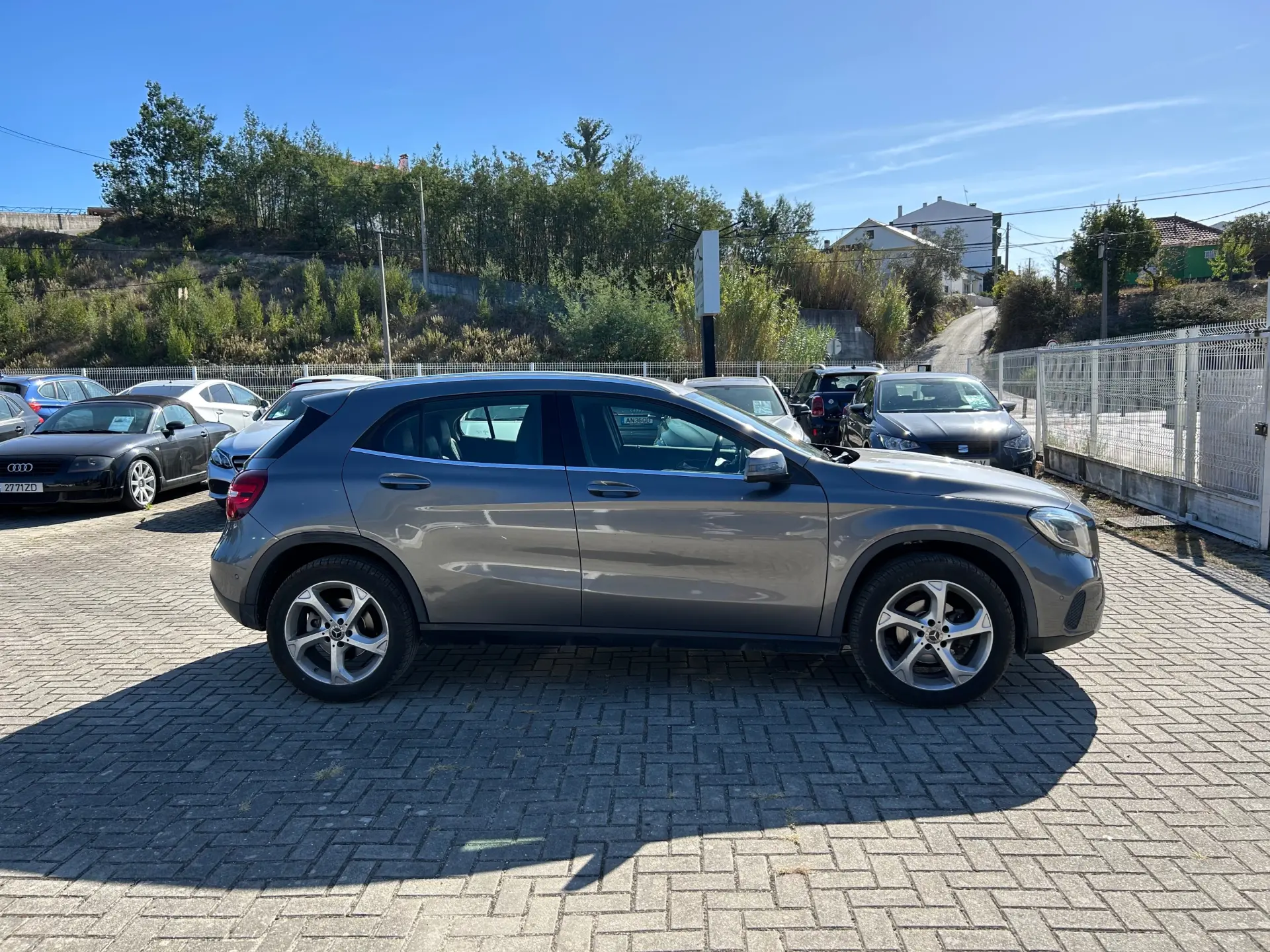 Mercedes-Benz GLA 200 CDi Aut. 4