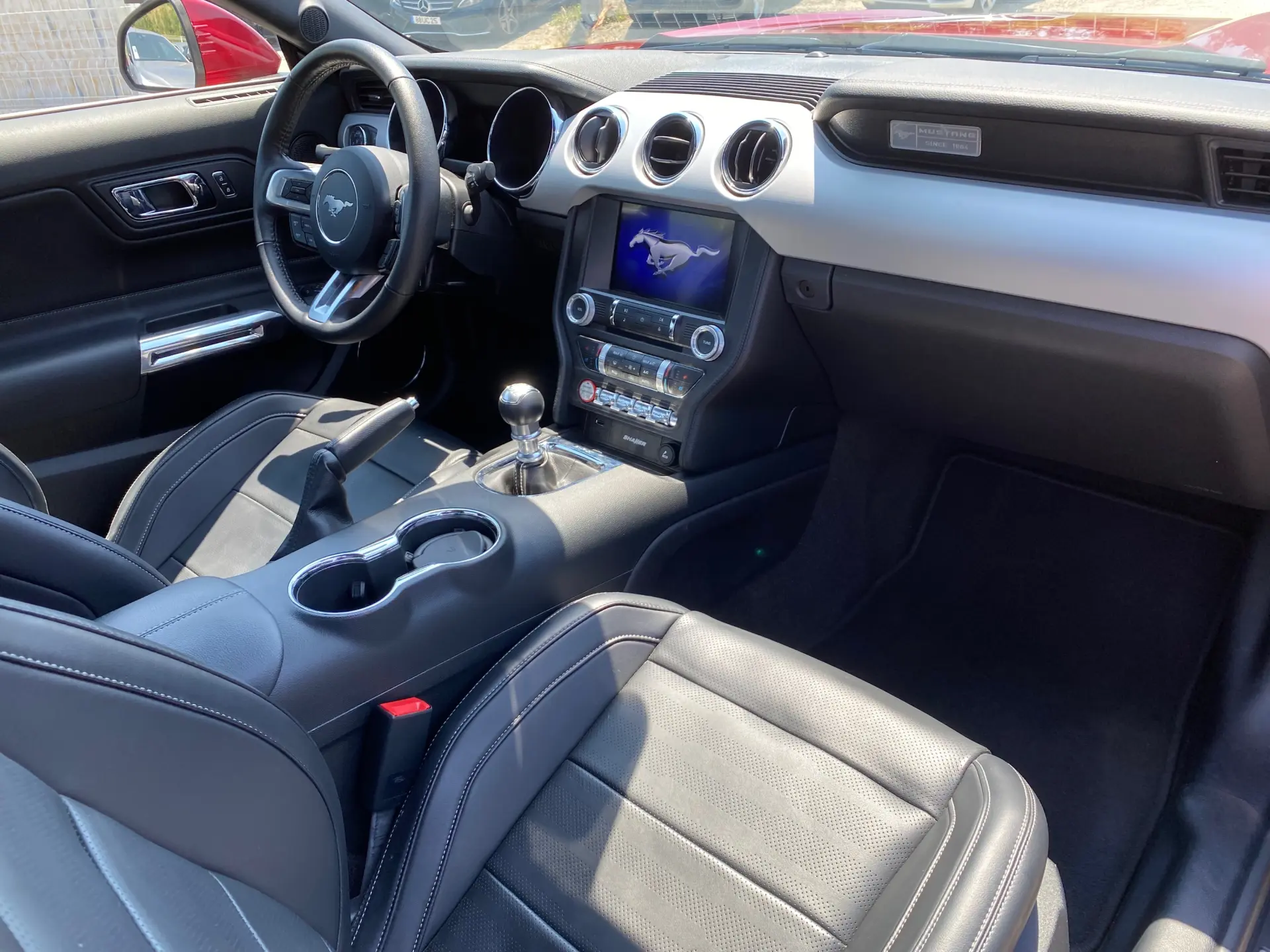 Ford Mustang 2.3i EcoBoost 12