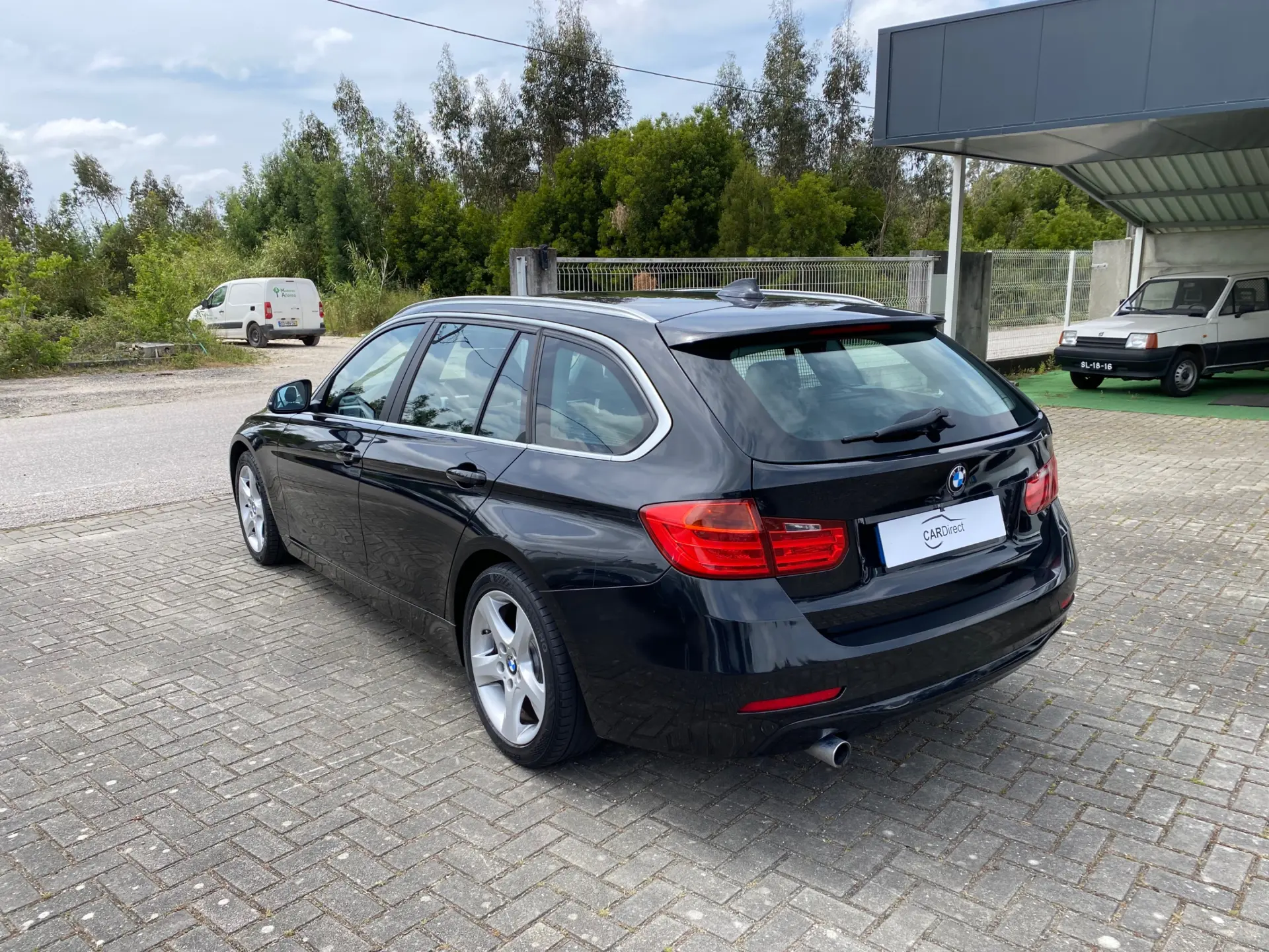 BMW 318 d Auto Exclusive 7