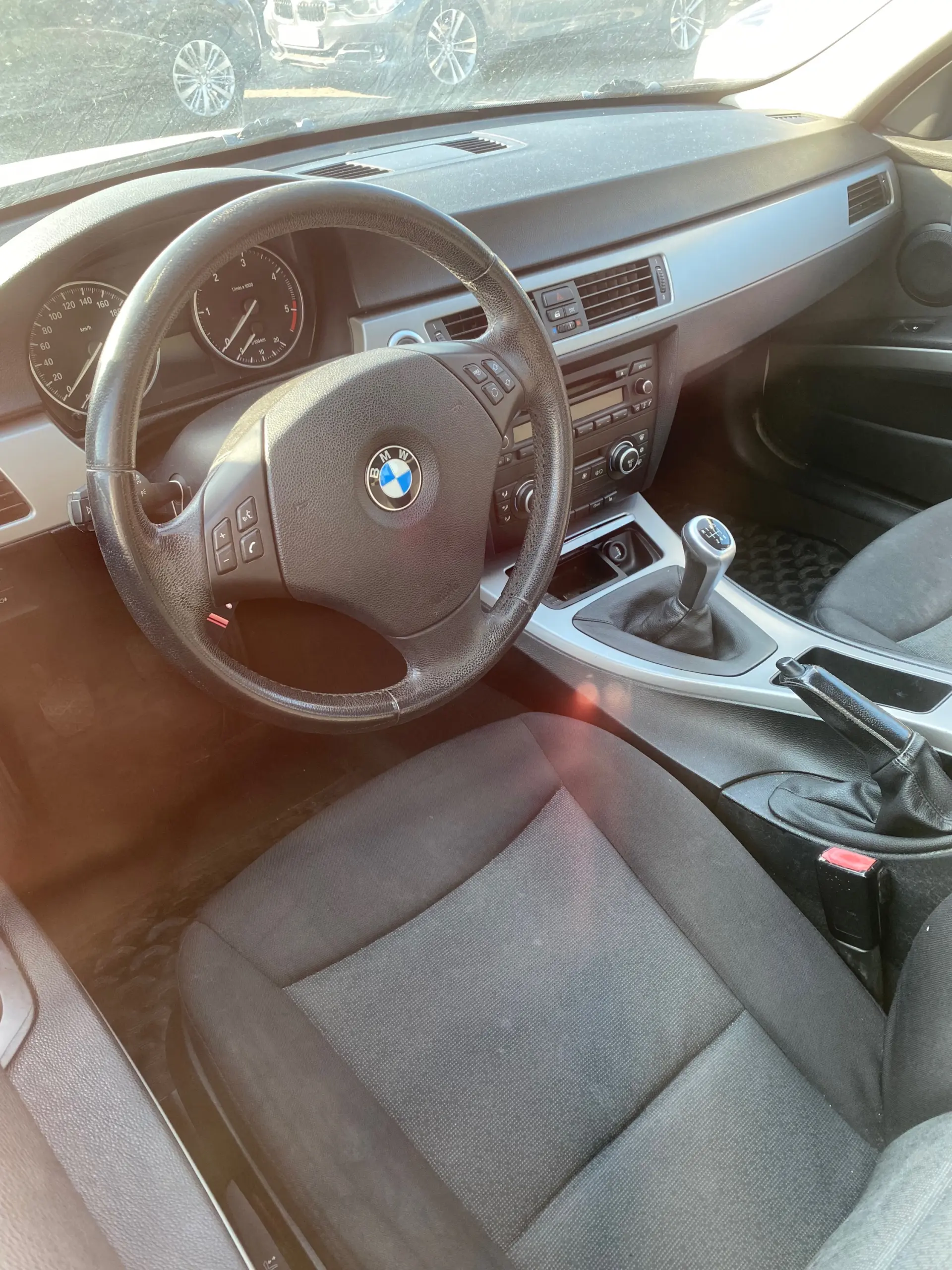 BMW 318 d 7