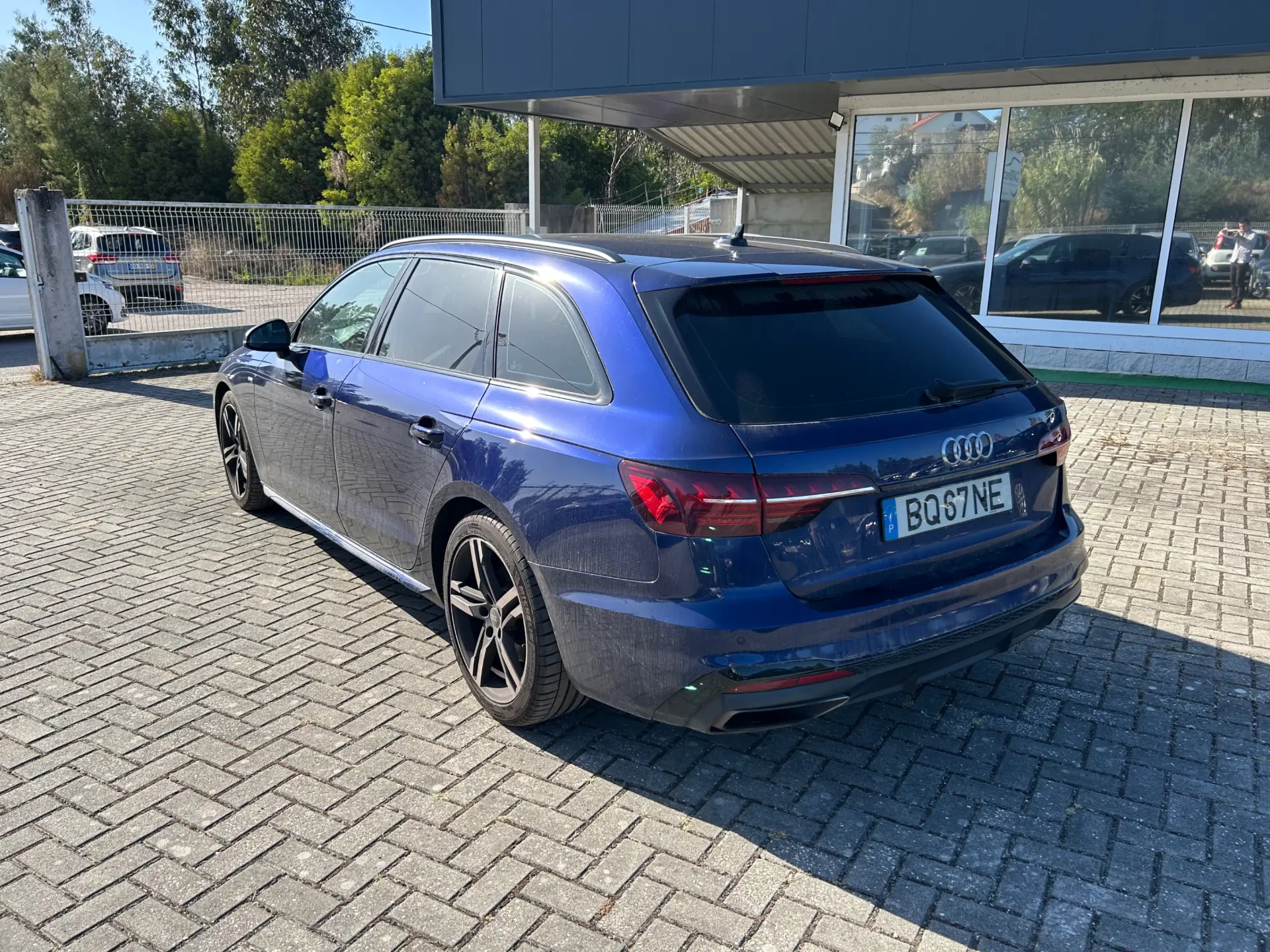 Audi A4 Avant 30 TDI S tronic S line 7