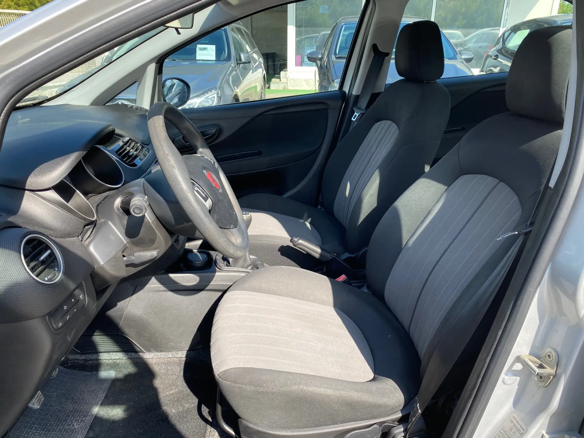 Fiat Punto 1.3 M-Jet Easy S&S 9