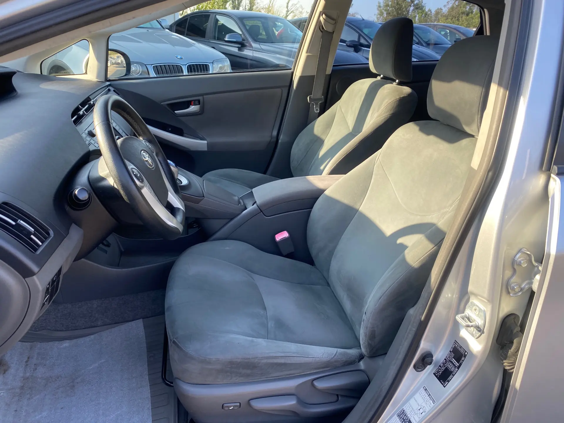 Toyota Prius 1.8 Premium+GPS 9