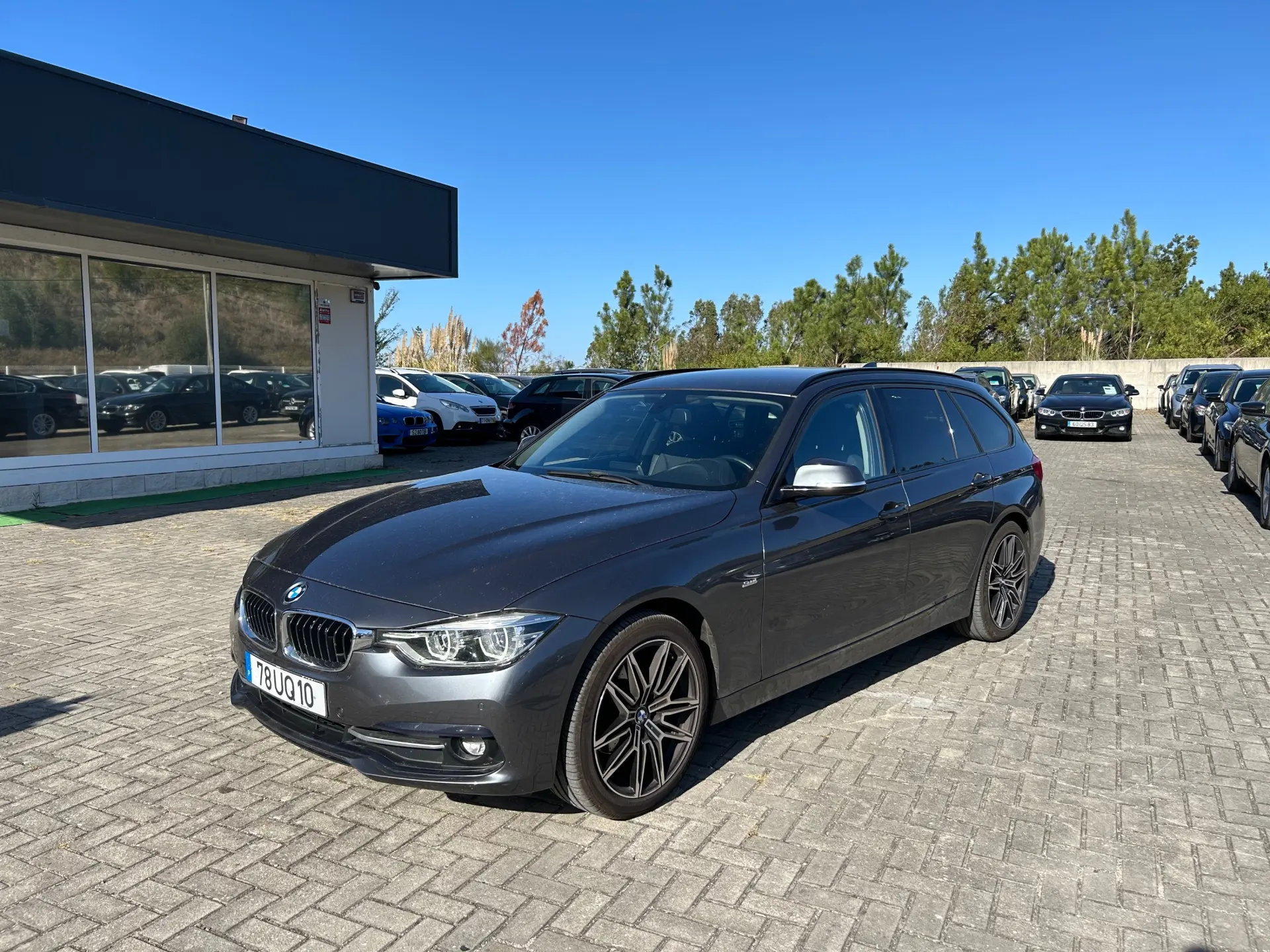 BMW 318 d Line Sport Auto 1