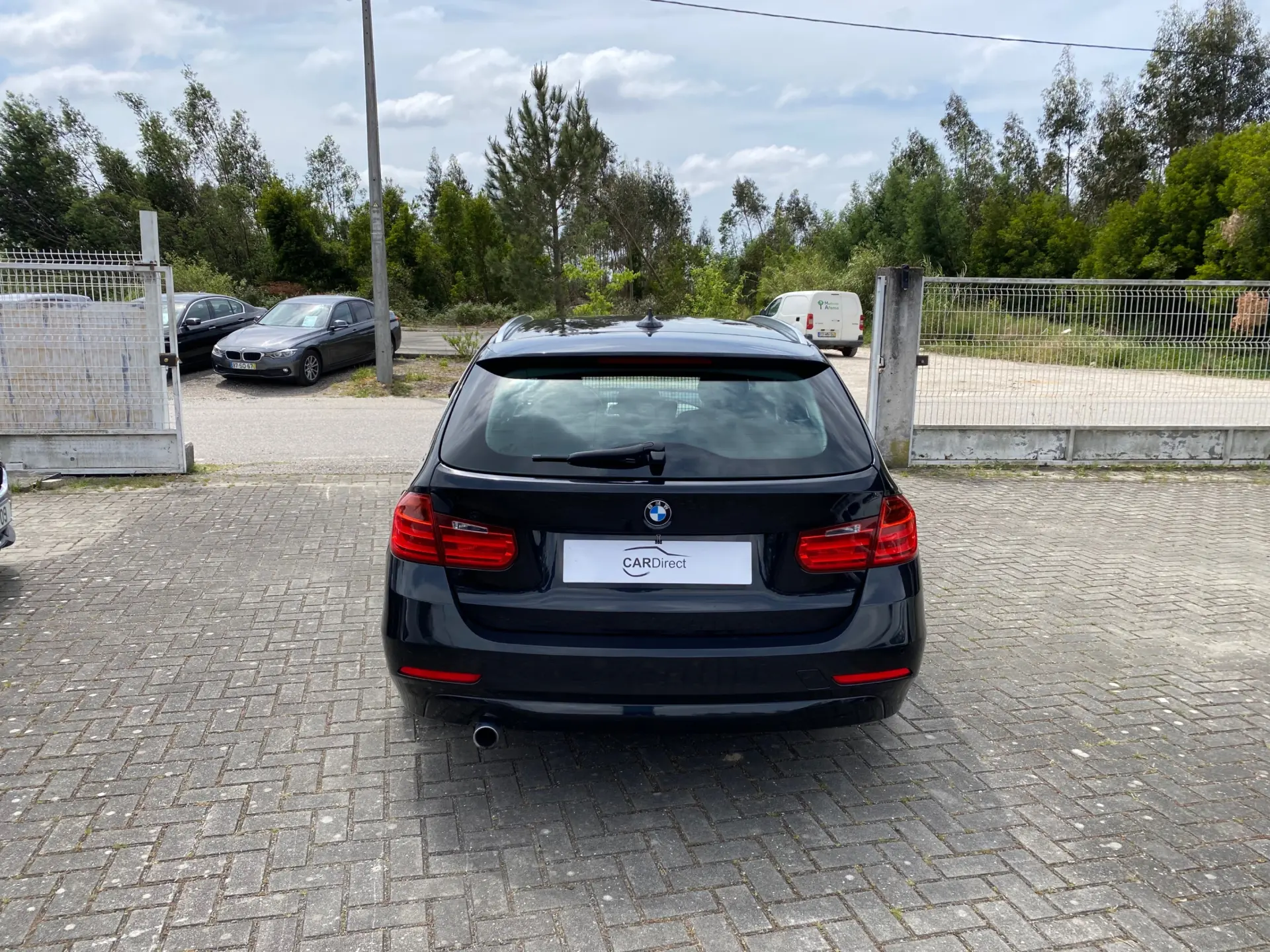 BMW 318 d Auto Exclusive 6