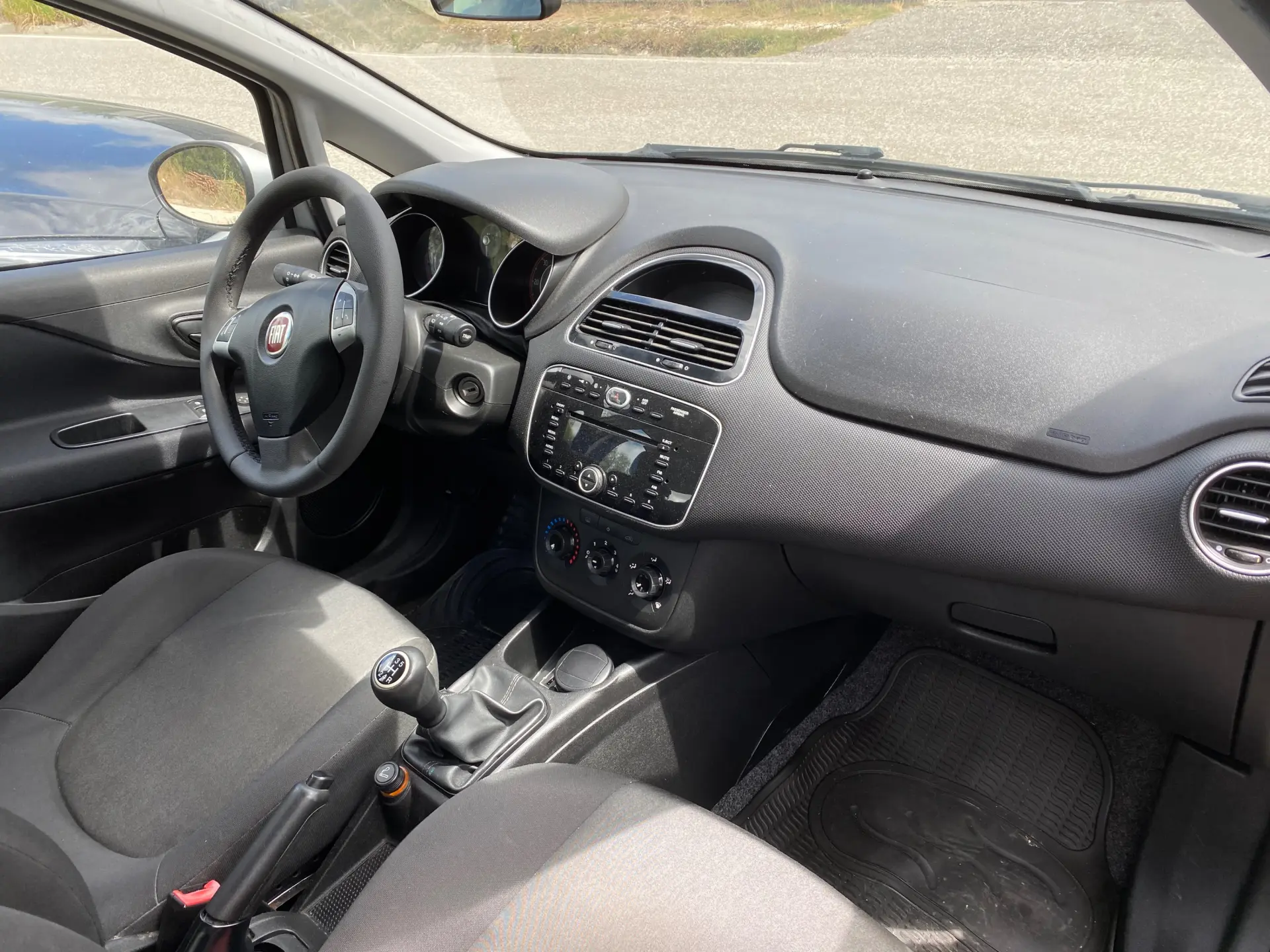 Fiat Punto 1.3 M-Jet Easy S&S 9
