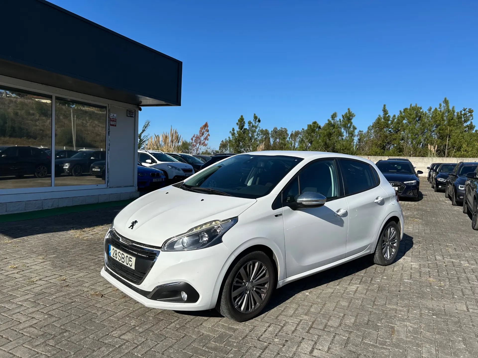 Peugeot 208 1.6 BlueHDi Style 1