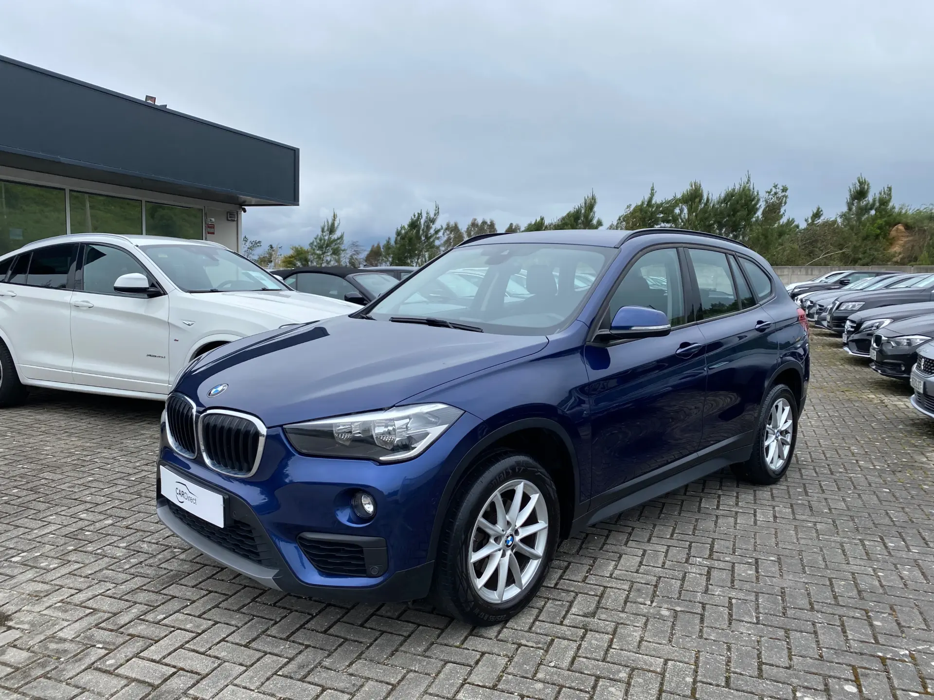 BMW X1 16 d sDrive Advantage 1