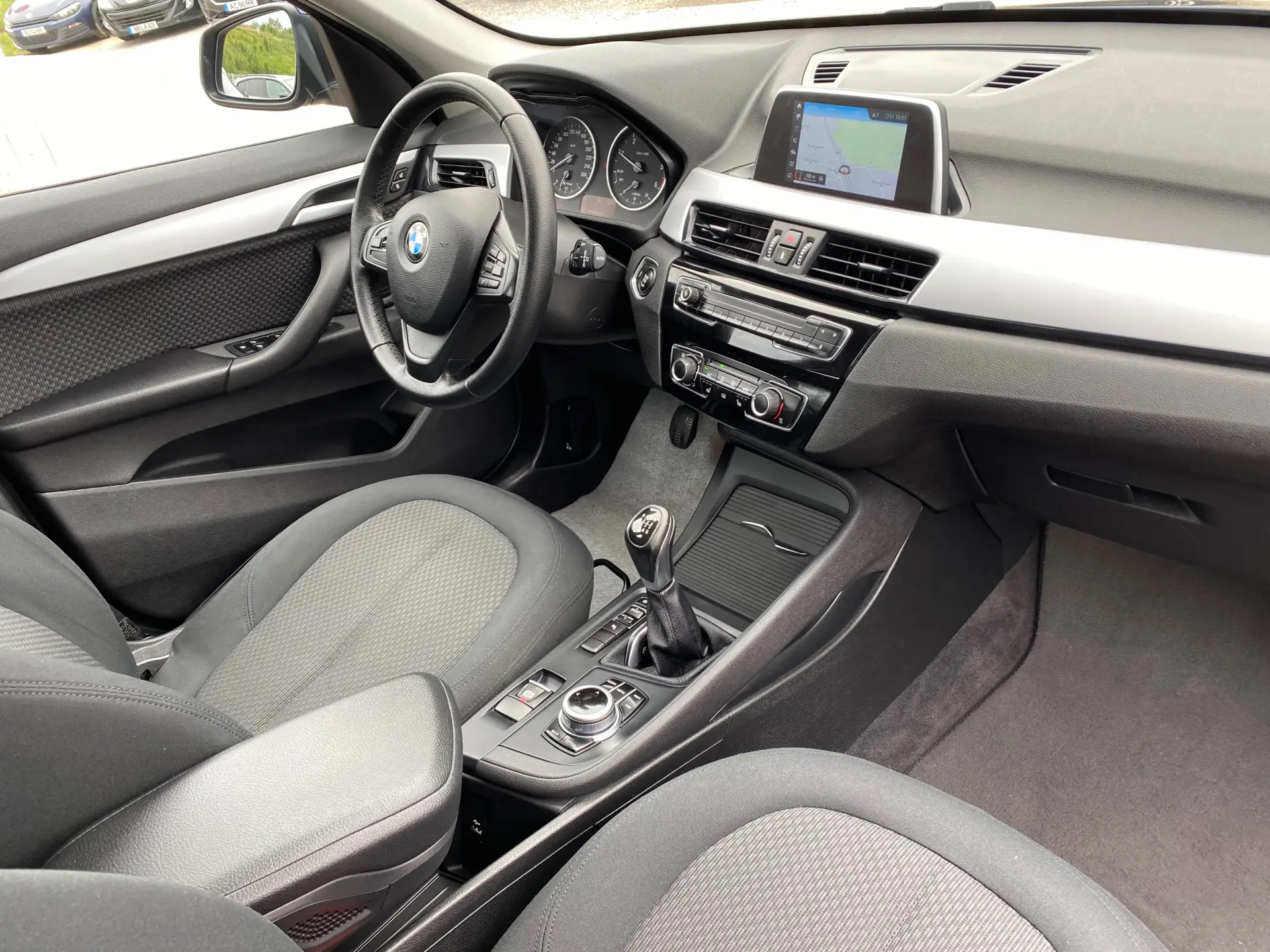 BMW X1 16 d sDrive Advantage 11
