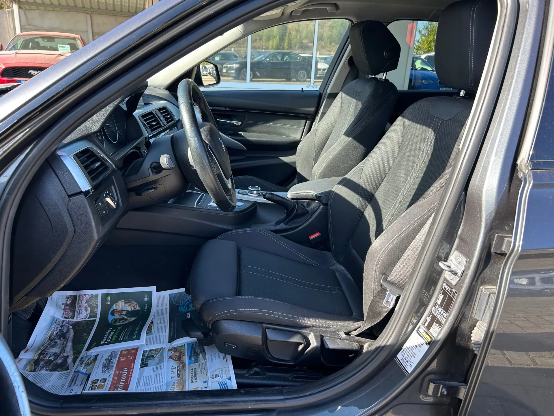 BMW 318 d Line Sport Auto 9