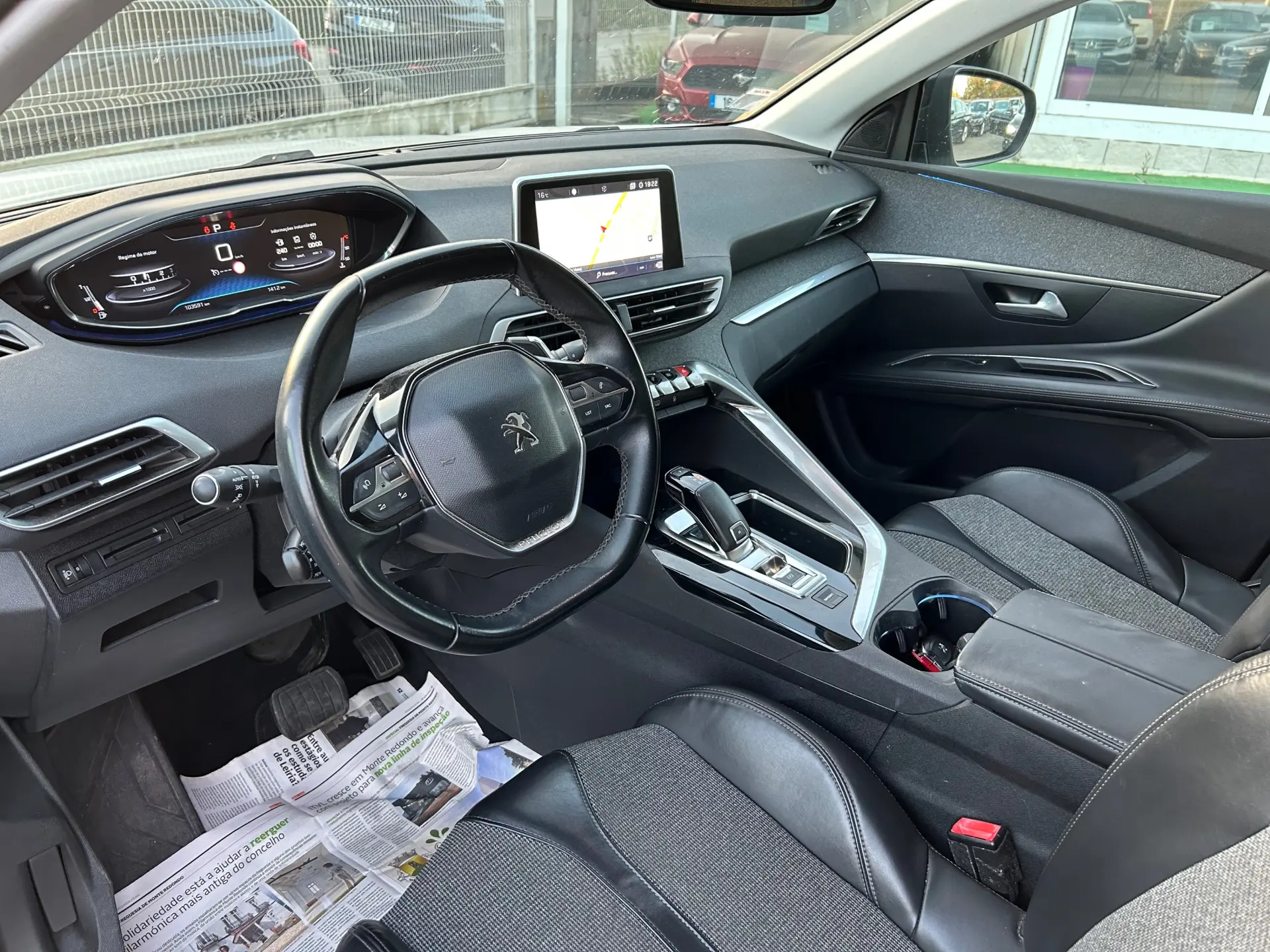Peugeot 3008 1.5 BlueHDi Allure EAT8 10
