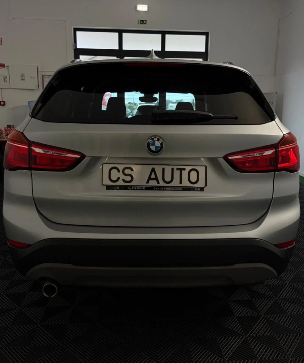 BMW X1 16D Sdrive 4