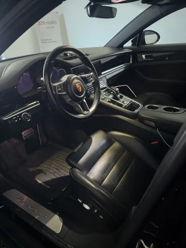 Porsche Panamera 4 E-Hybrid Executive 5