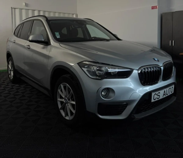 BMW X1 16D Sdrive 5