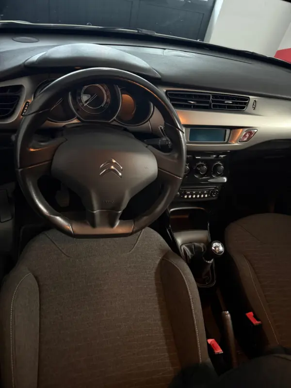 Citroen C3 1.0 PureTech Confort 7