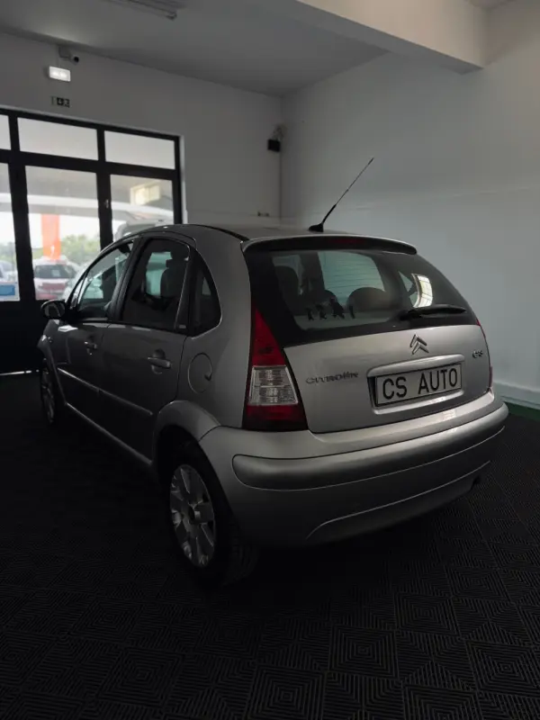 Citroen C3 1.4 HDi Seduction 4