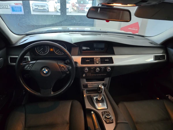BMW 520 dA Touring Sport 4